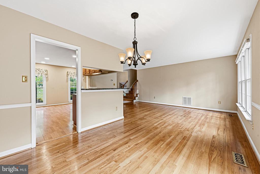 1432 FILENE COURT