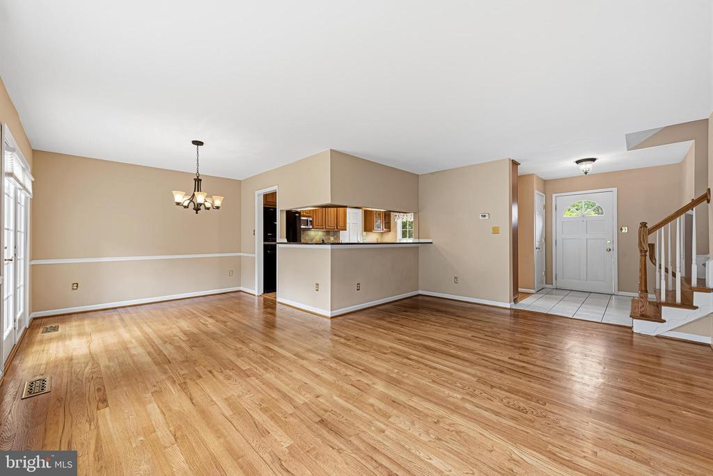 1432 FILENE COURT