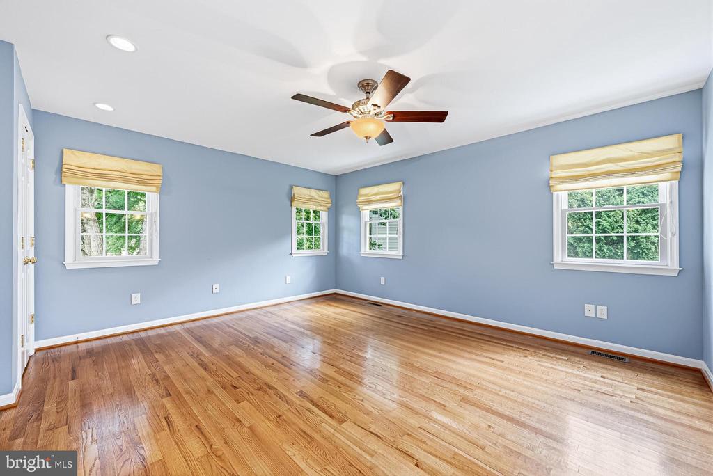 1432 FILENE COURT