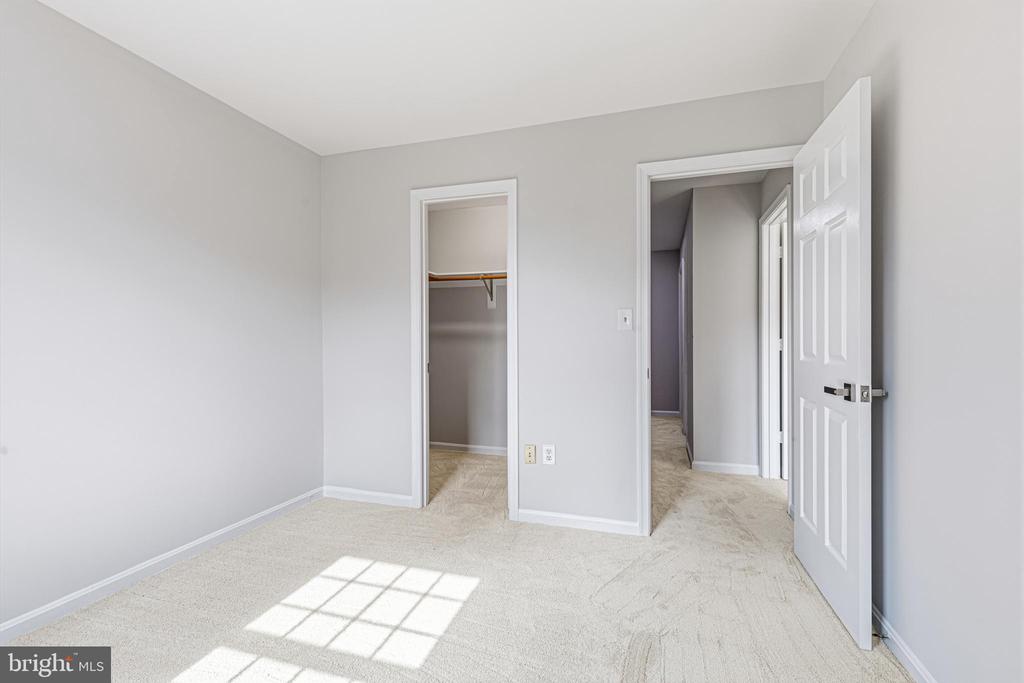 2067 VAN TUYL PLACE