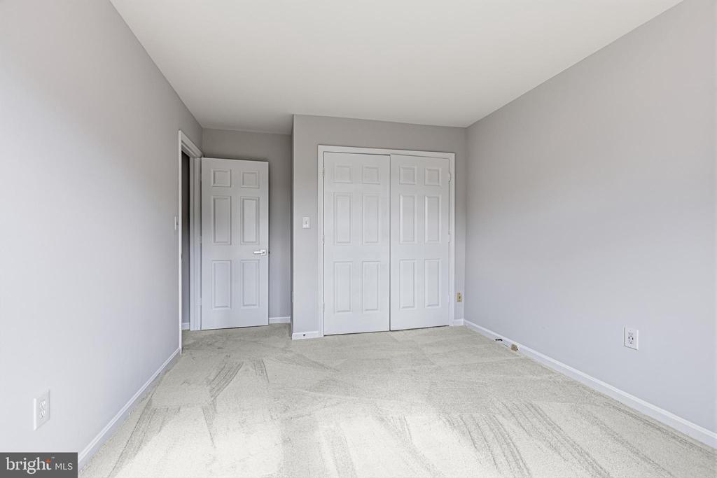 2067 VAN TUYL PLACE