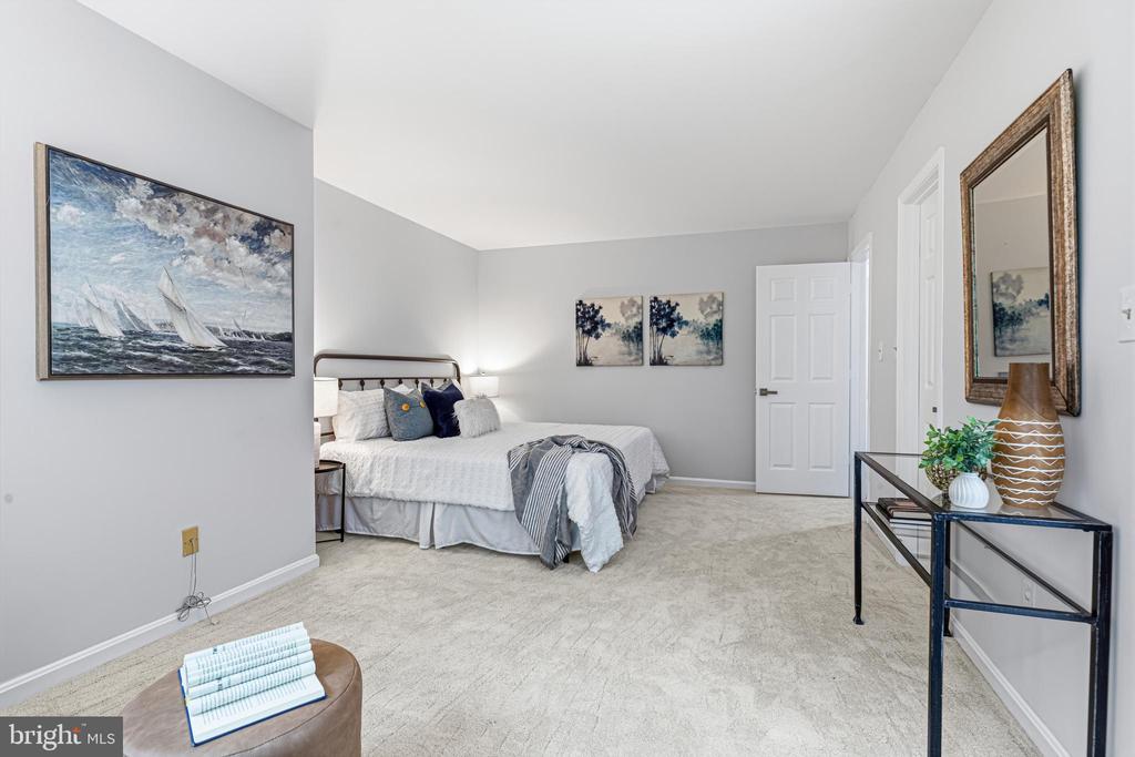 2067 VAN TUYL PLACE