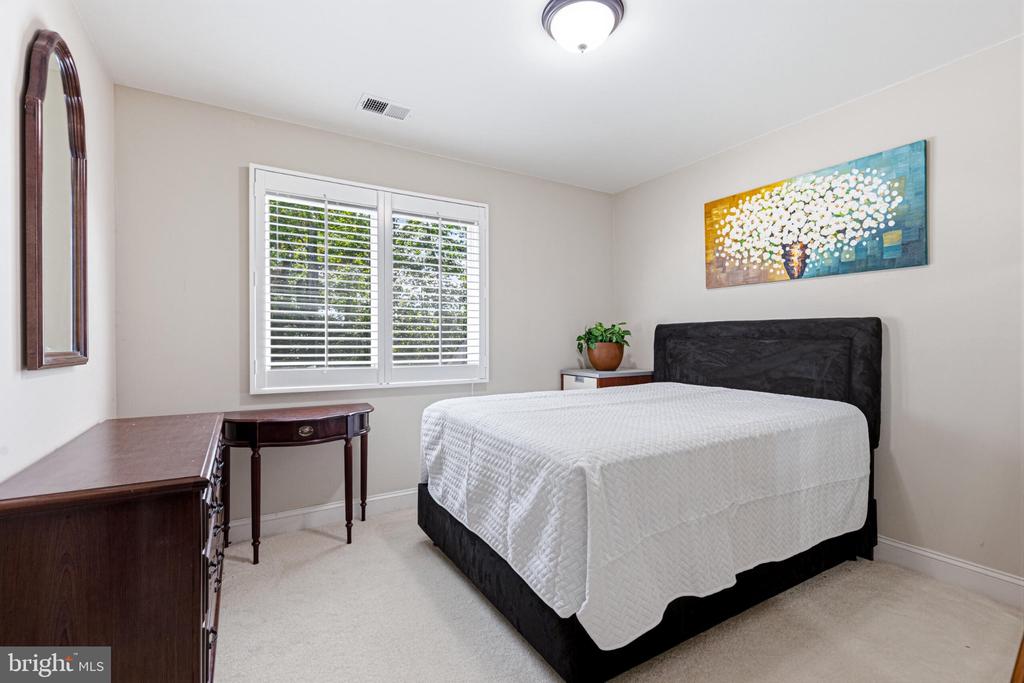 12731 OX MEADOW