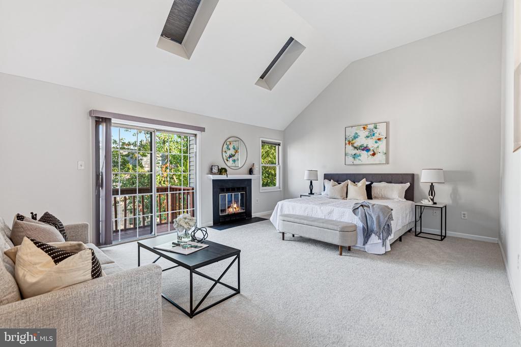 7561 CHRISLAND CV COVE