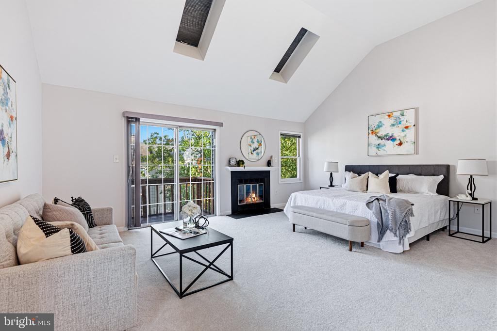 7561 CHRISLAND CV COVE