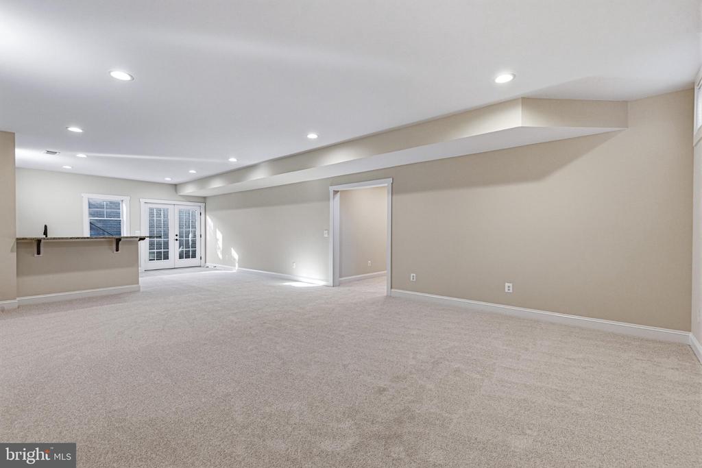 1404 COTTAGE STREET SW