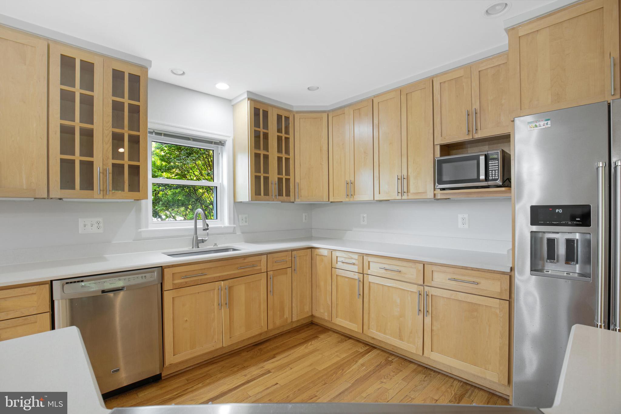 110 Lakeland Dr