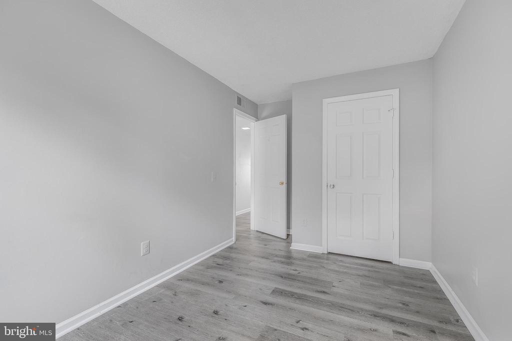 116 PROSPERITY AVE SE #C