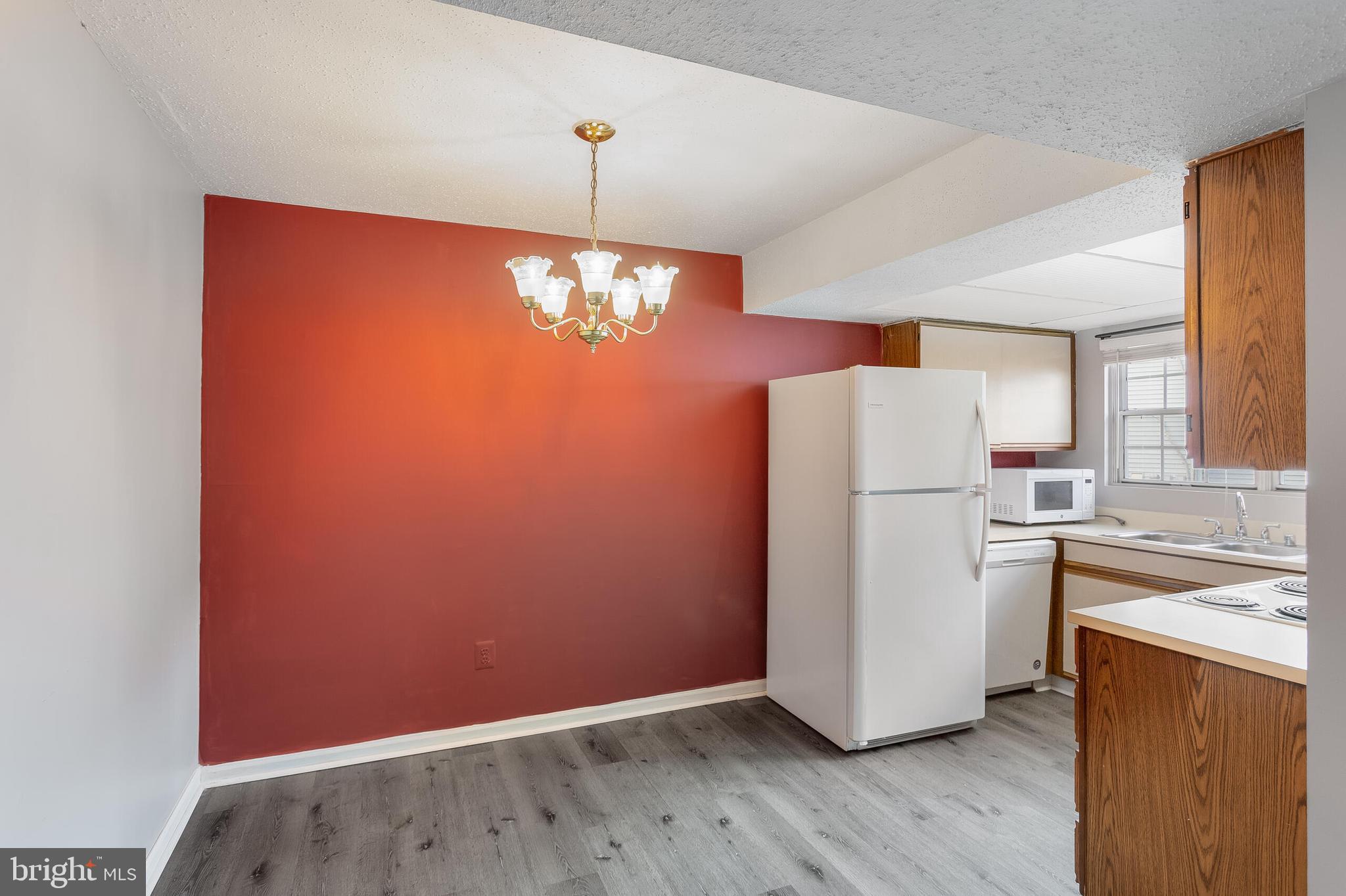116 PROSPERITY AVE SE #C