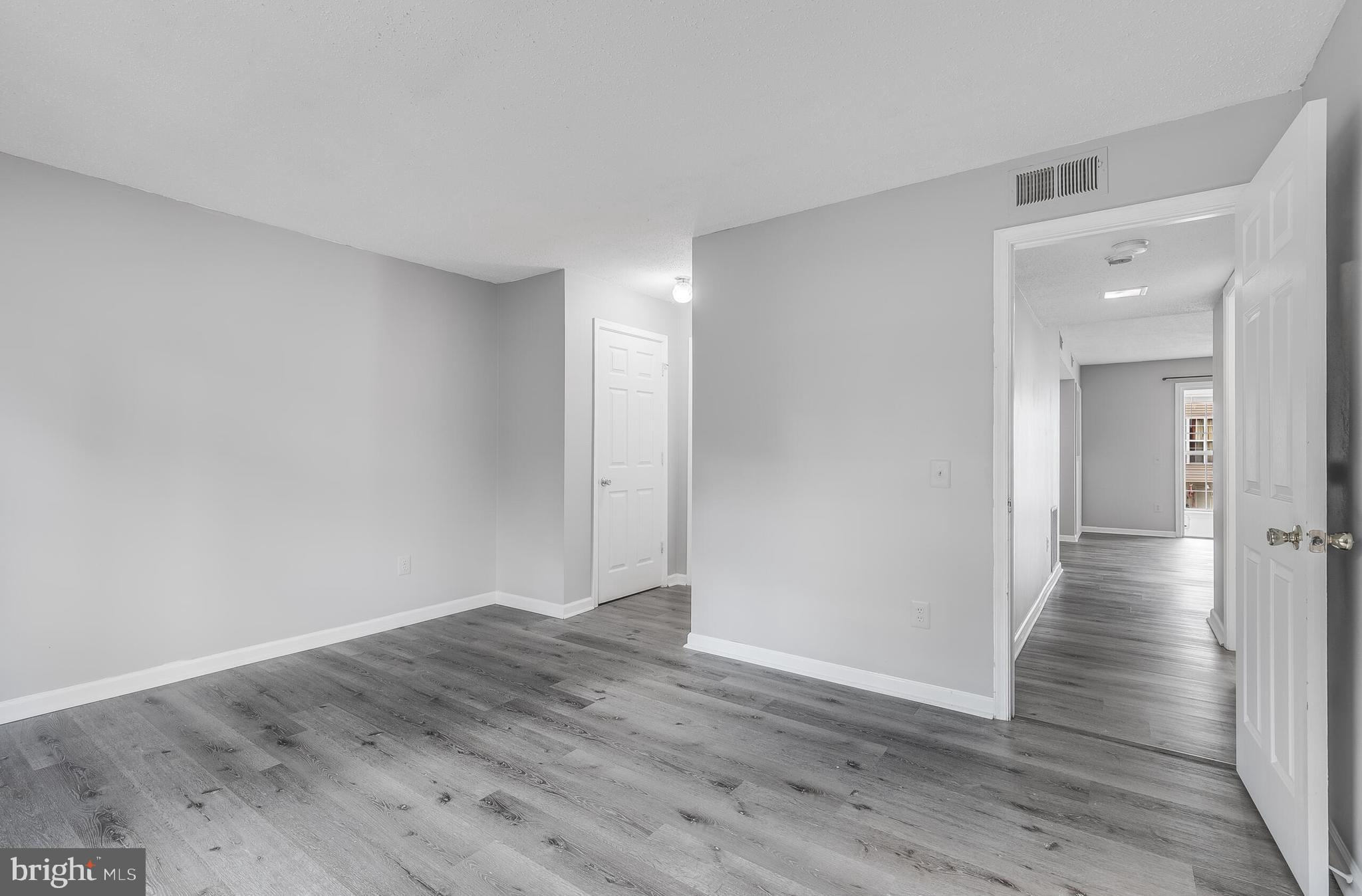 116 PROSPERITY AVE SE #C