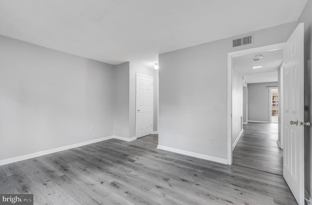 116 PROSPERITY AVE SE #C