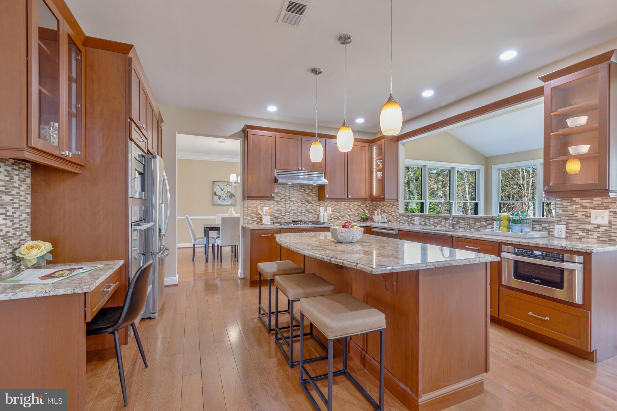 26149 Sealock Ln
