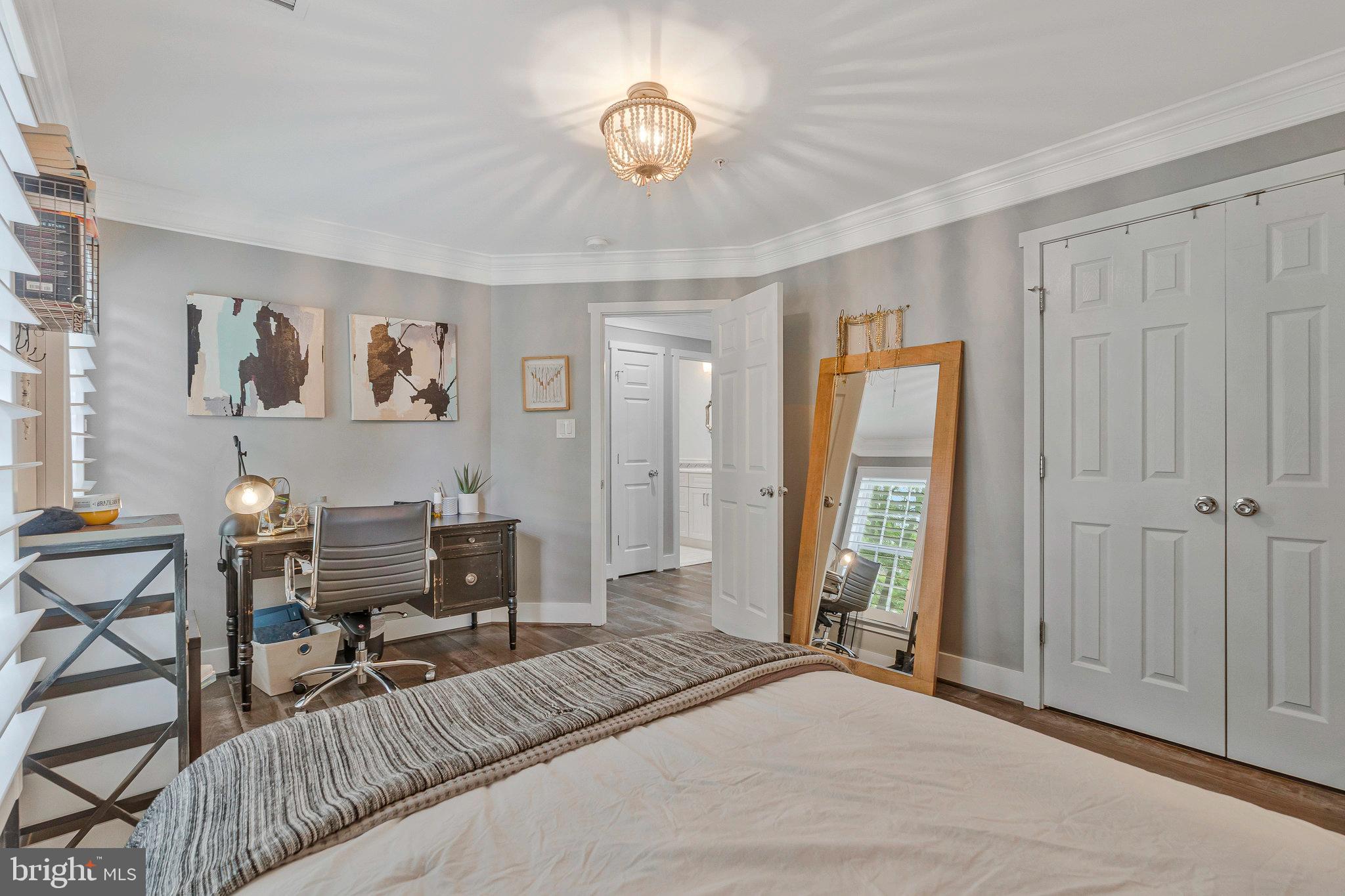 43034 CHESTERTON STREET