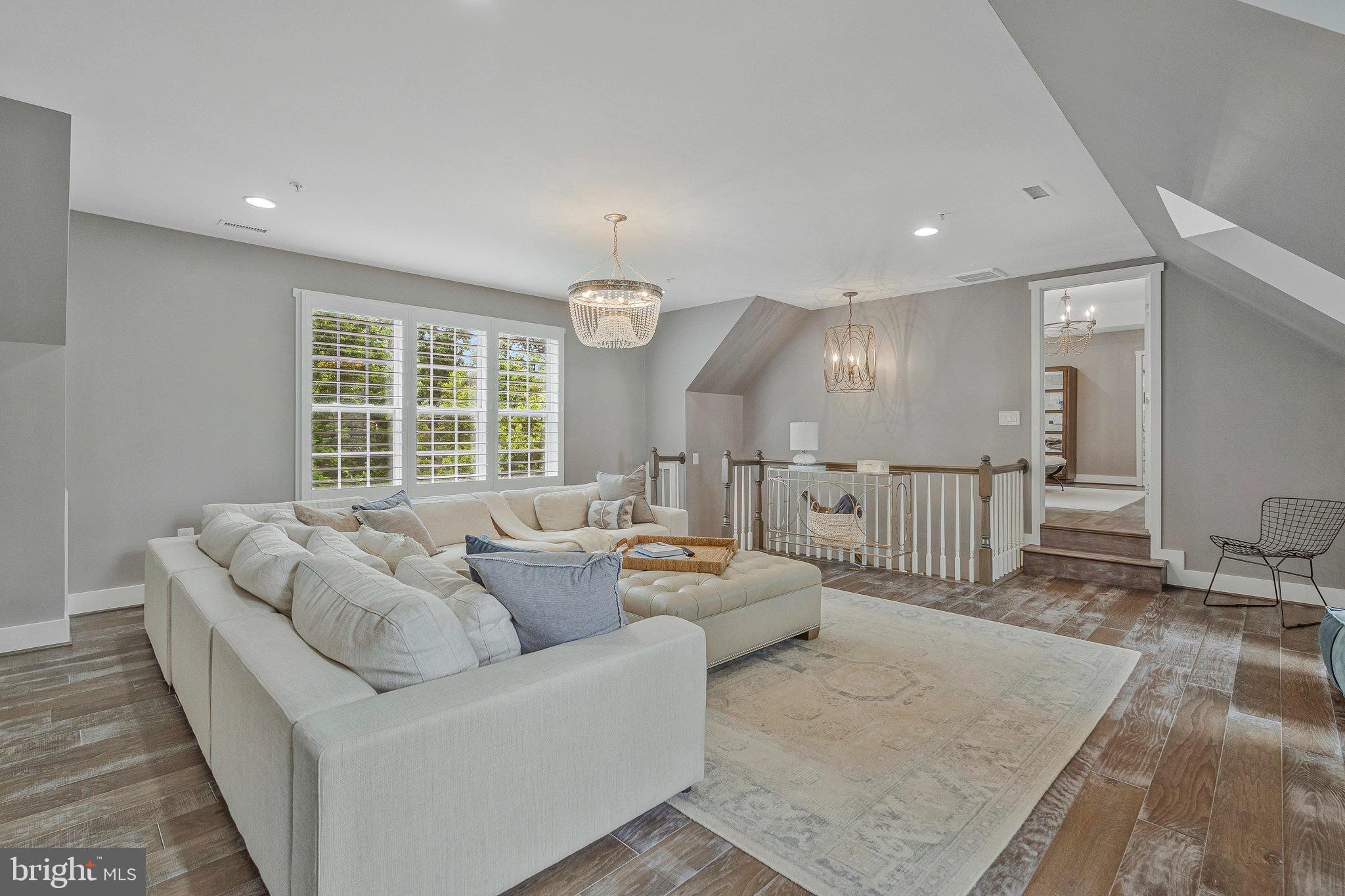 43034 CHESTERTON STREET