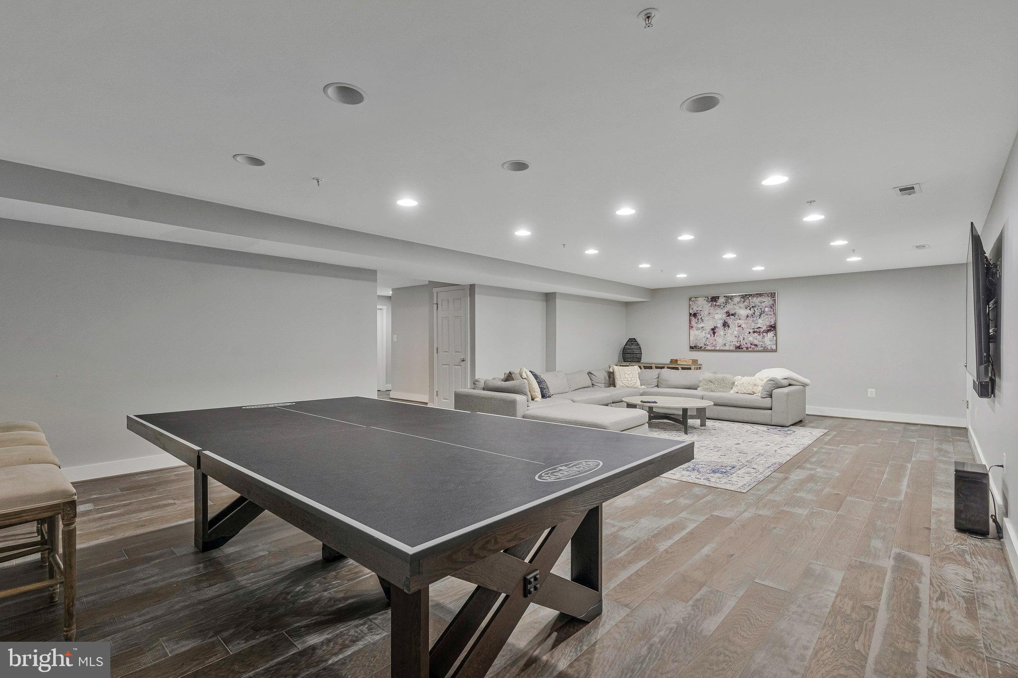 43034 CHESTERTON STREET