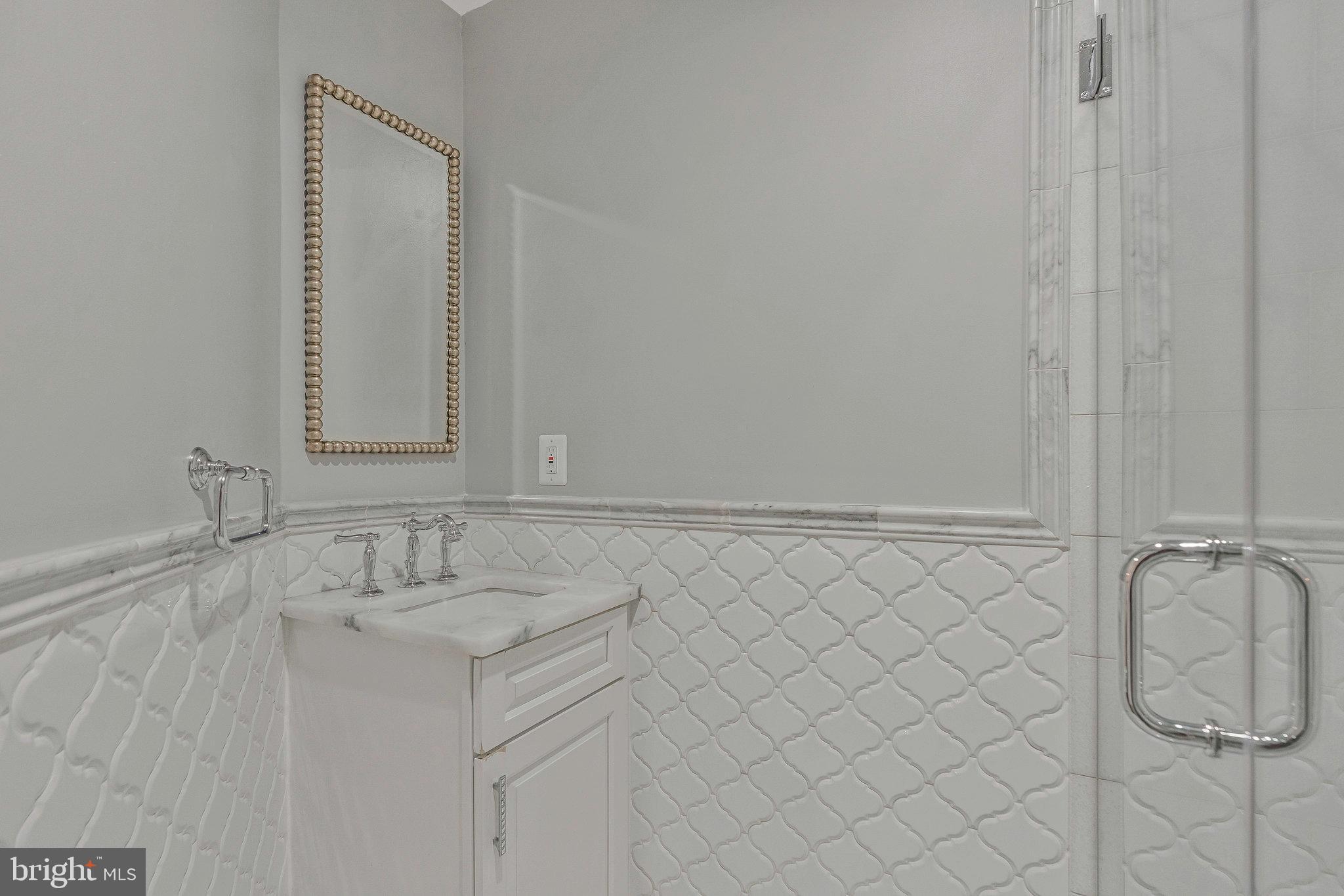 43034 CHESTERTON STREET