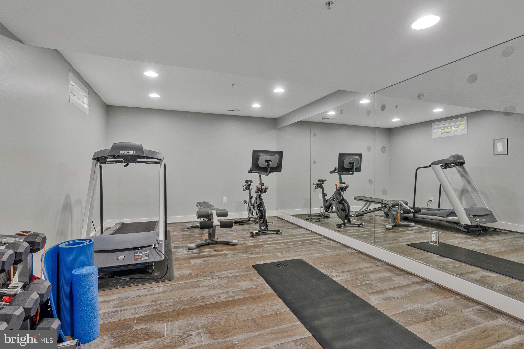 43034 CHESTERTON STREET