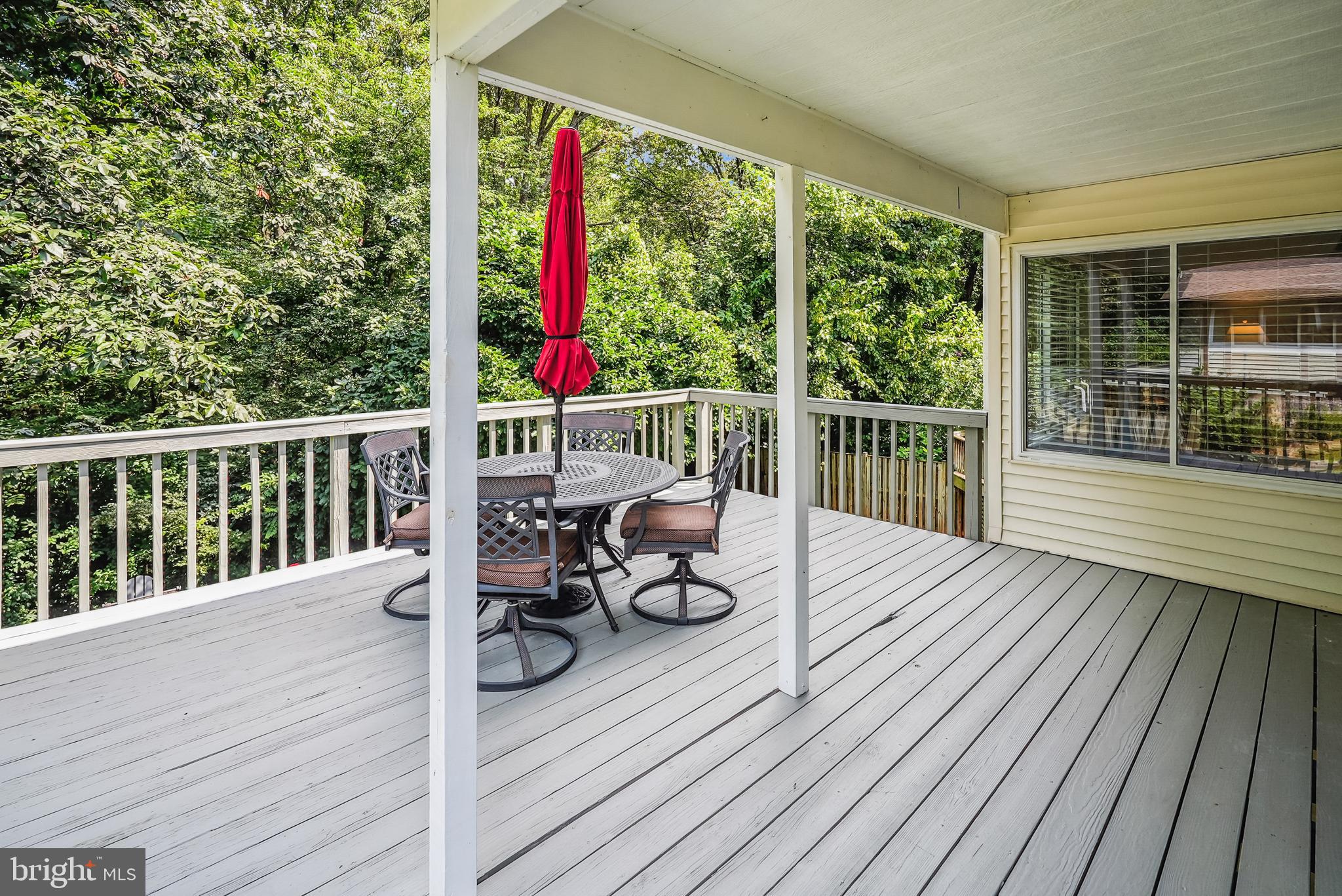 276 W MEADOWLAND LANE W