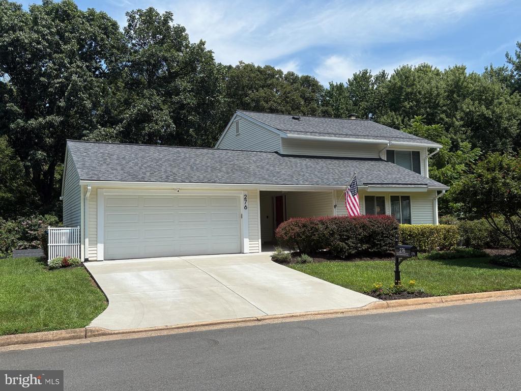 276 W MEADOWLAND LANE W