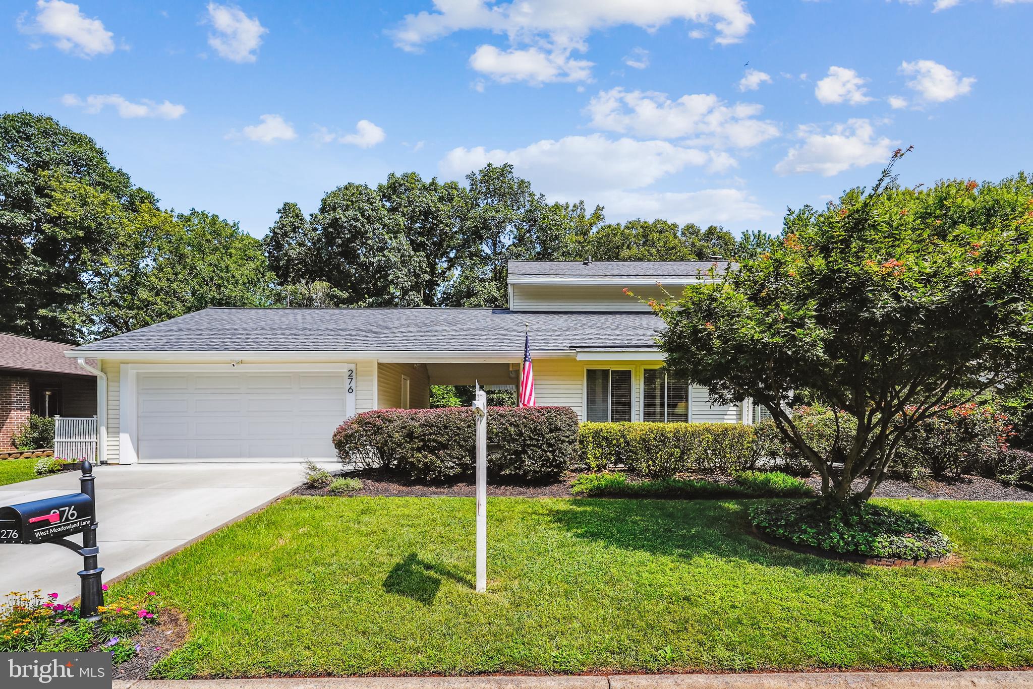 276 W MEADOWLAND LANE W