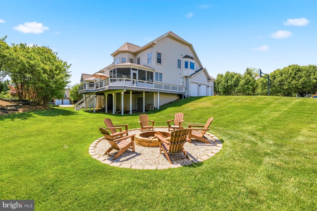 21930 BELLAIR COURT