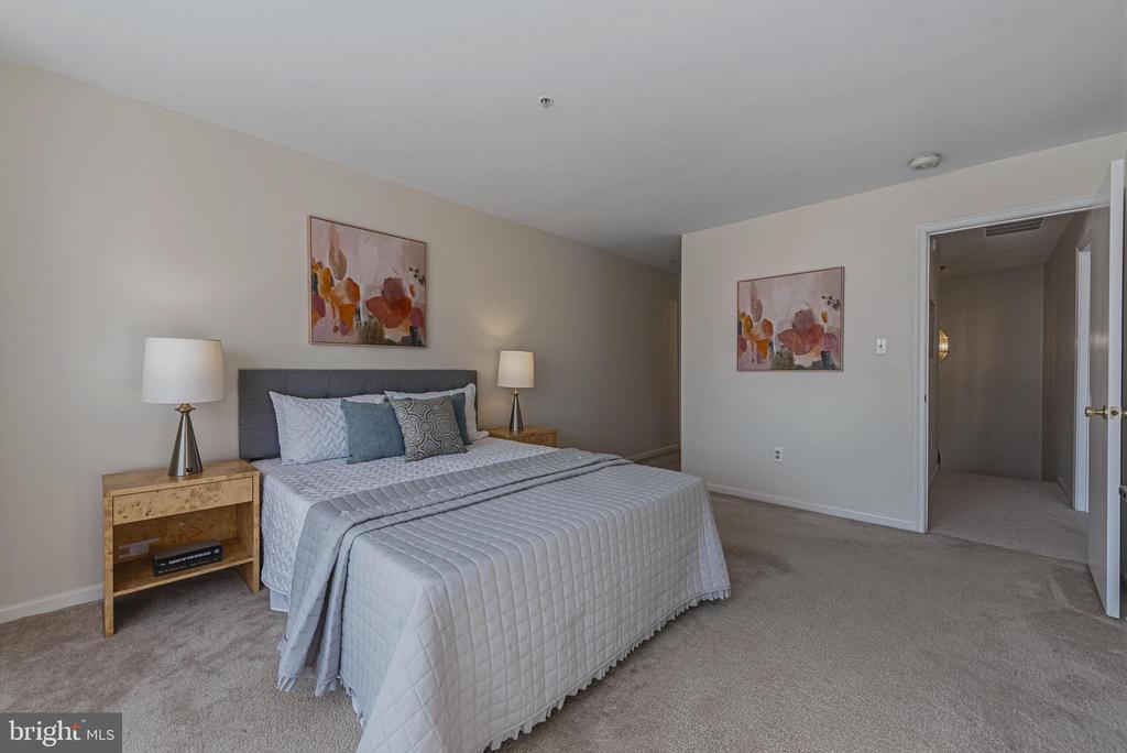 20432 COOL FERN SQUARE