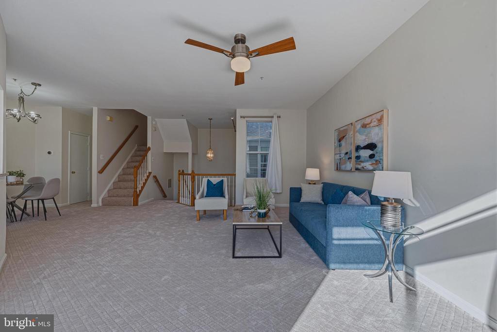 20432 COOL FERN SQUARE
