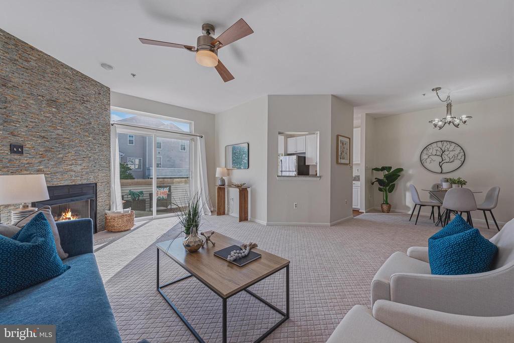 20432 COOL FERN SQUARE
