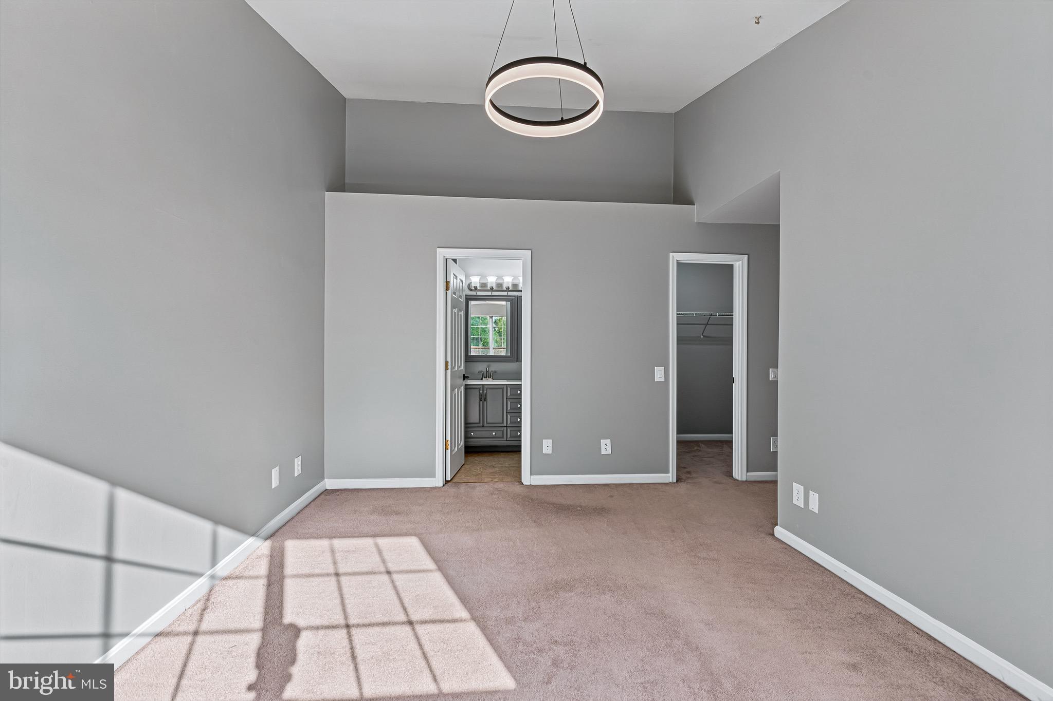 46862 CLARION TERRACE 303