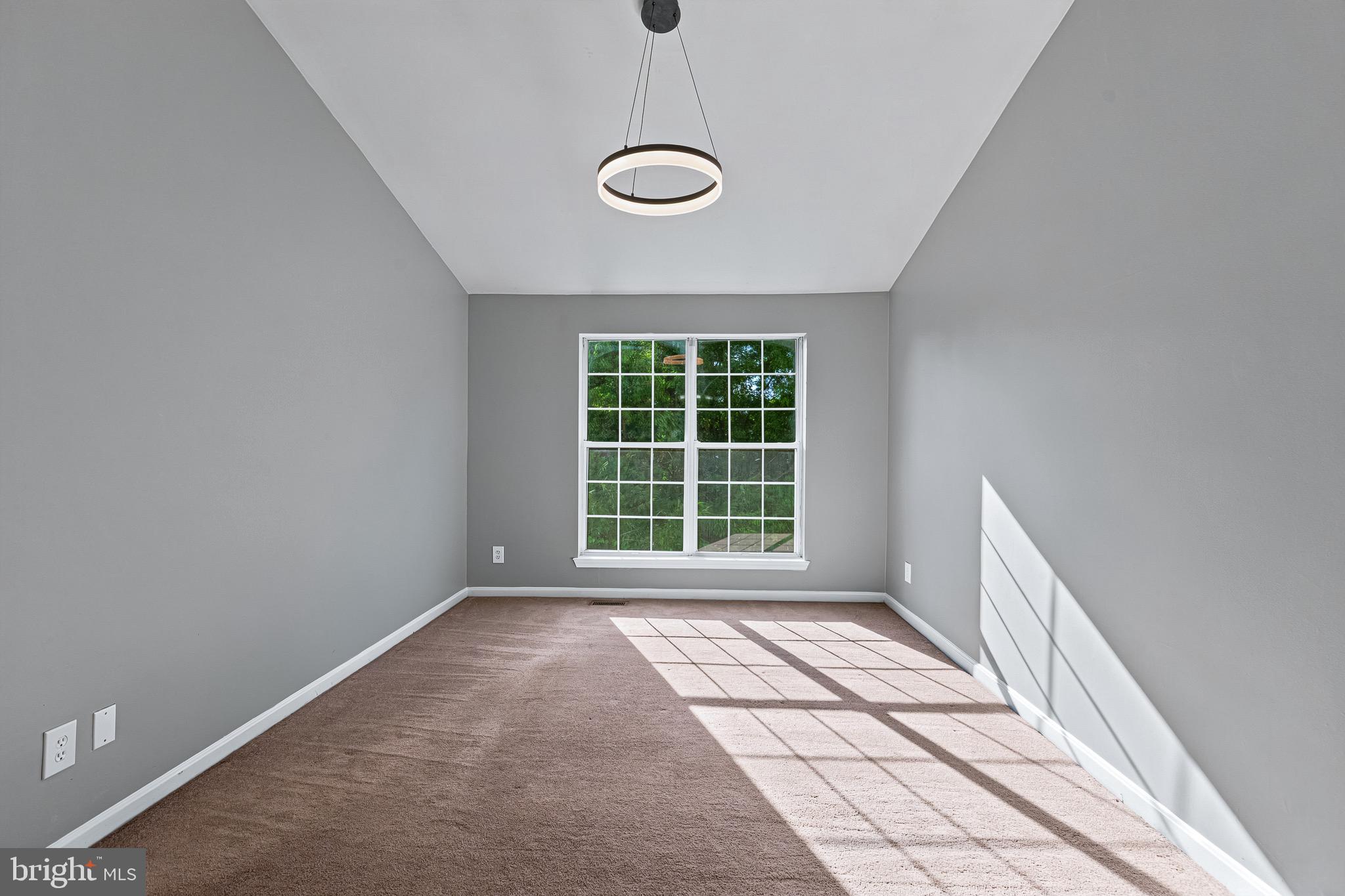 46862 CLARION TERRACE 303