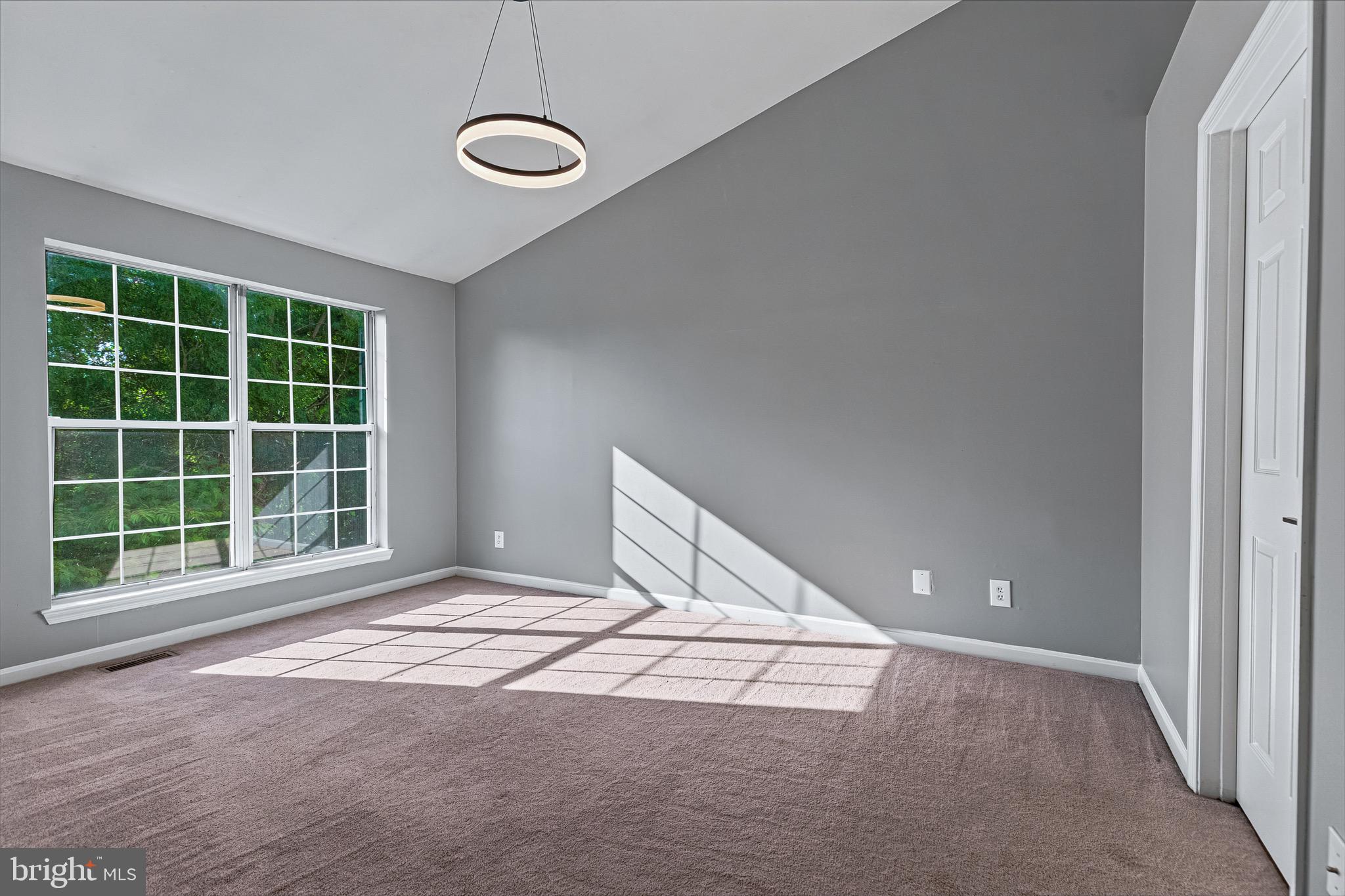 46862 CLARION TERRACE 303