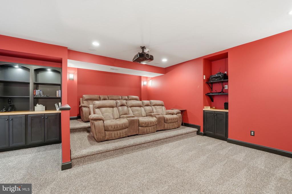 15722 RYDER COURT