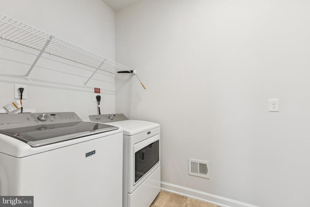 6004 PRESK DRIVE