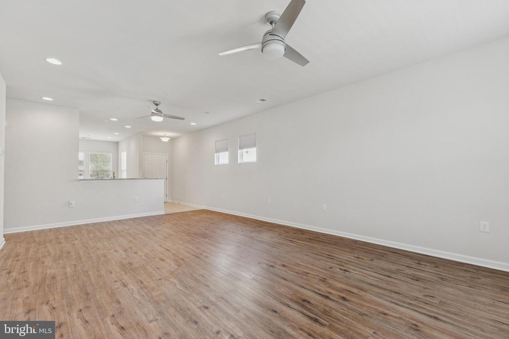 6004 PRESK DRIVE