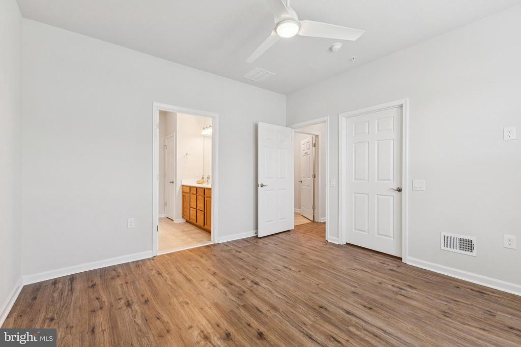 6004 PRESK DRIVE