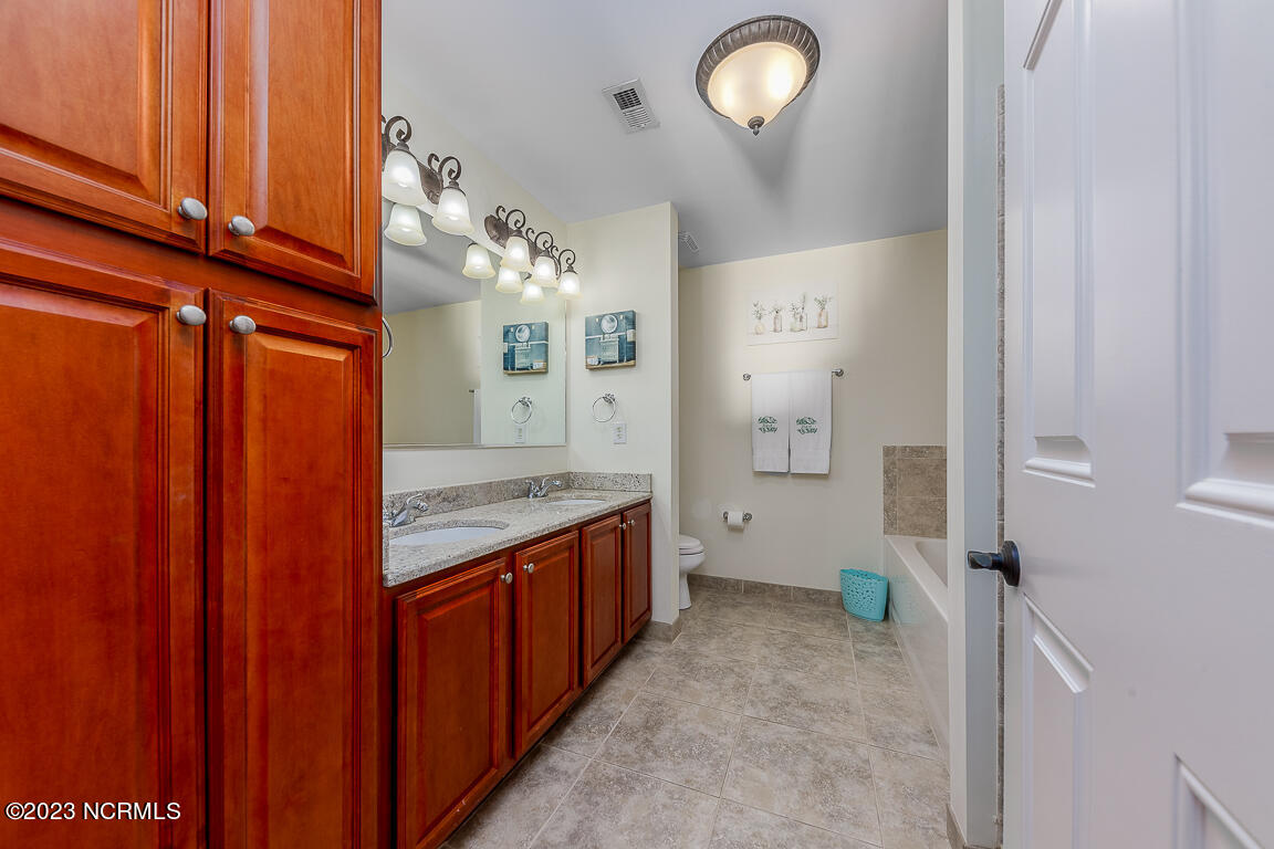 423 Sky Sail Boulevard