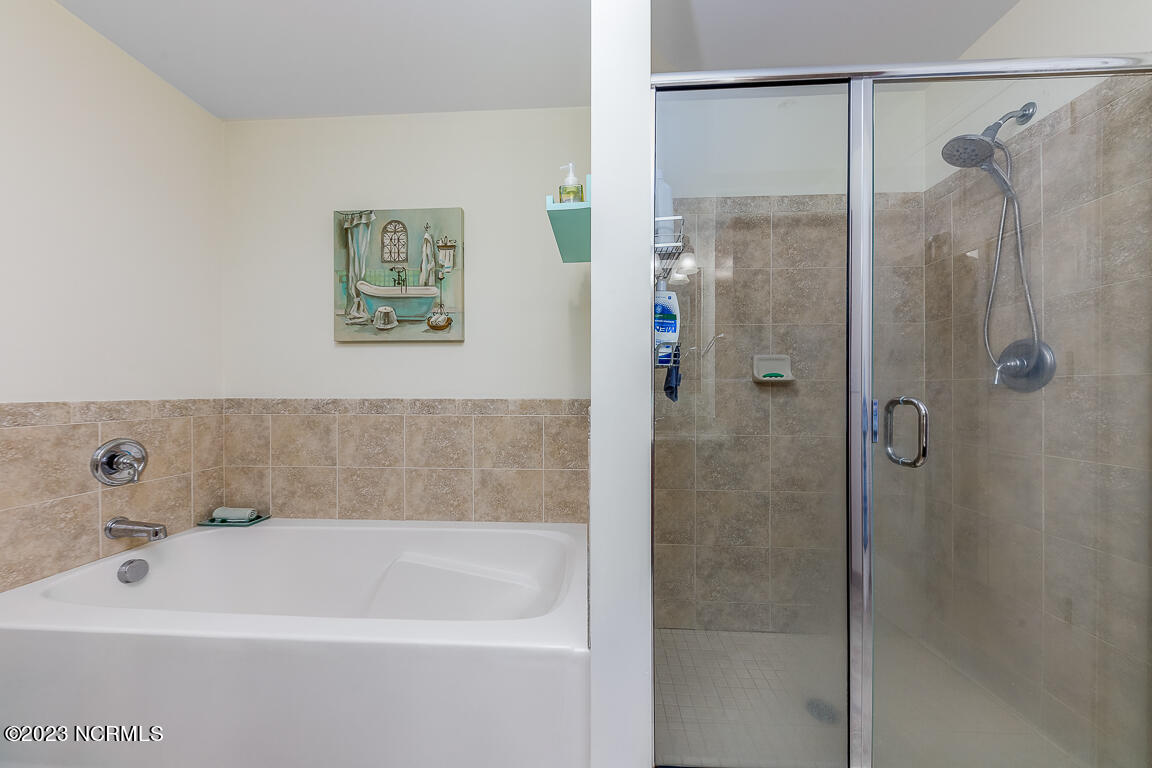 423 Sky Sail Boulevard