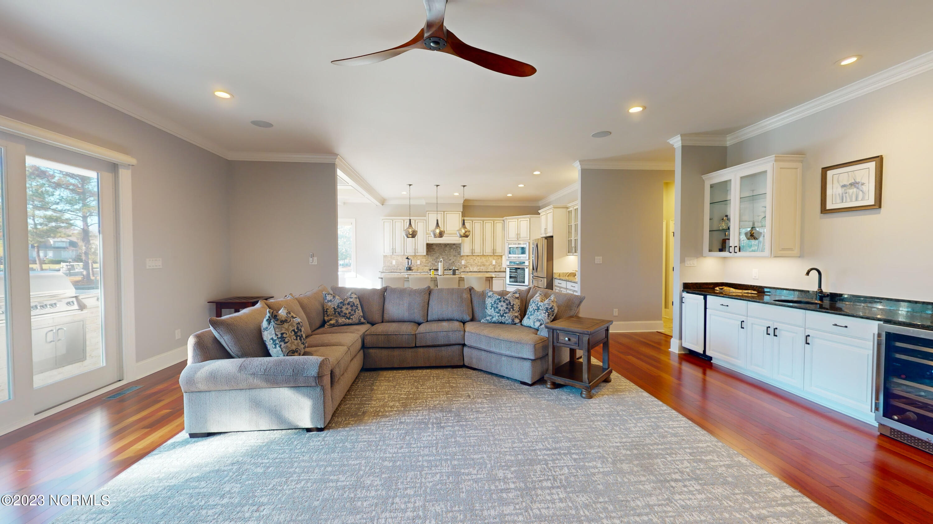 2105 Hidden Harbor Drive