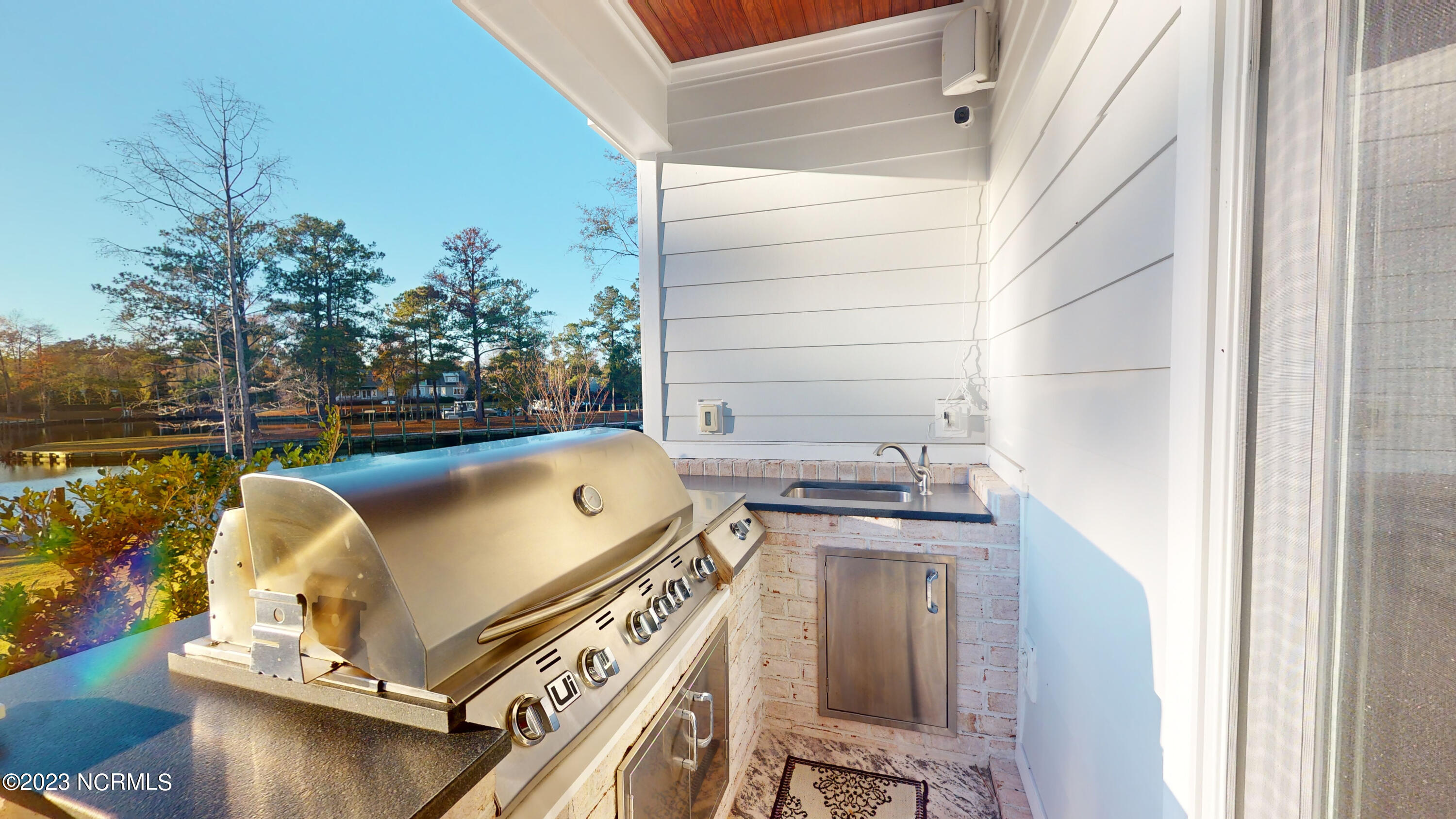 2105 Hidden Harbor Drive