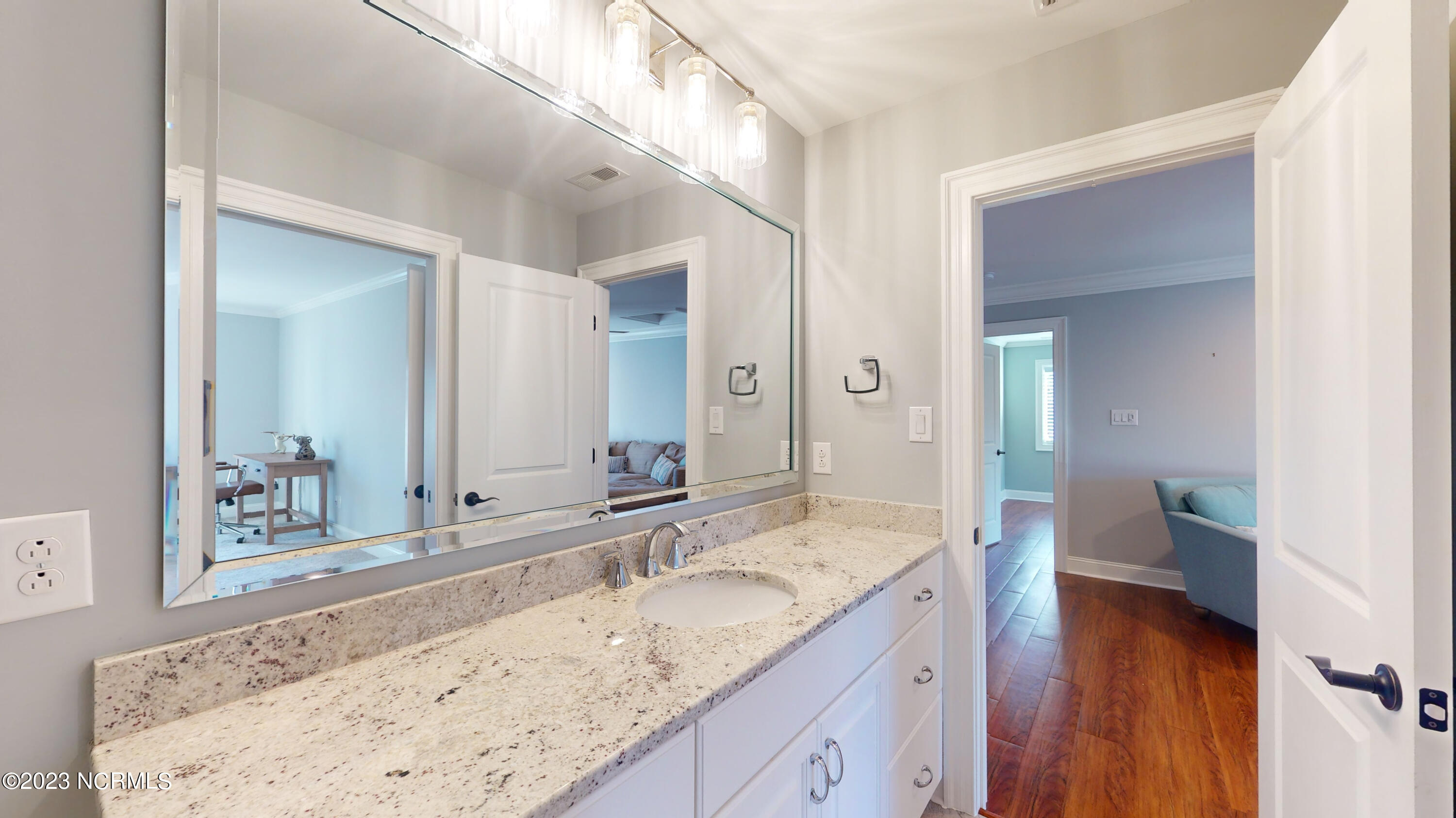 2105 Hidden Harbor Drive