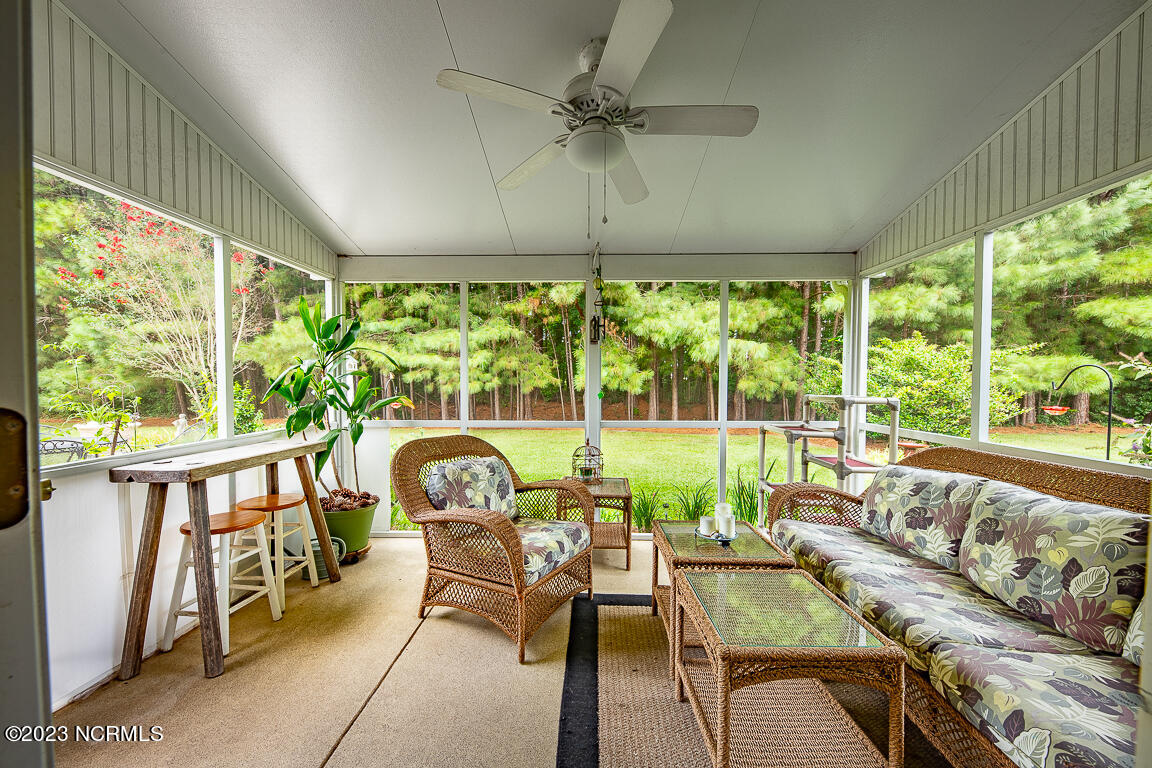 404 Neuchatel Road