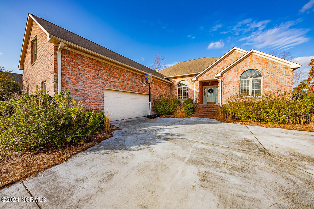 112 Mellen Road