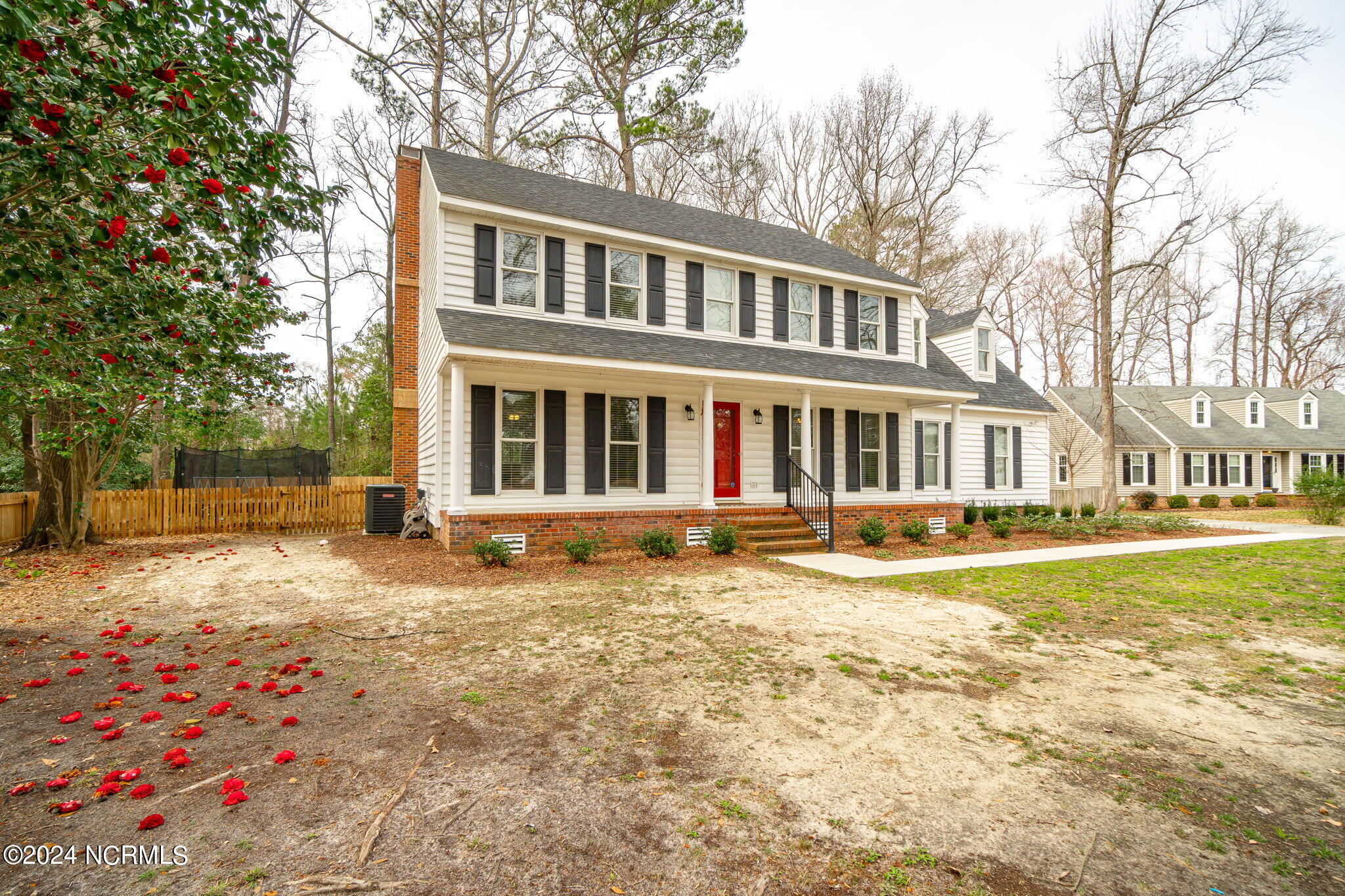 1035 Colleton Way