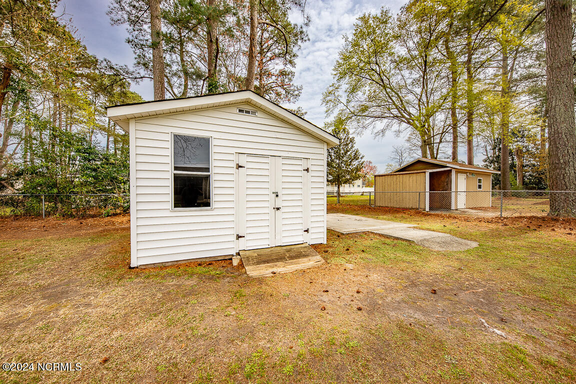 407 Madam Moores Lane