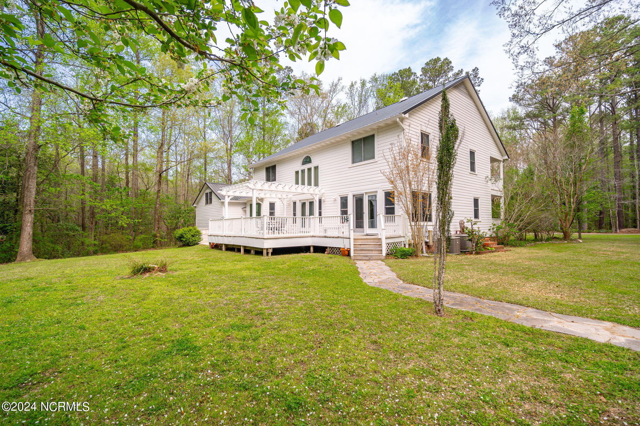 308 Wehoe Road