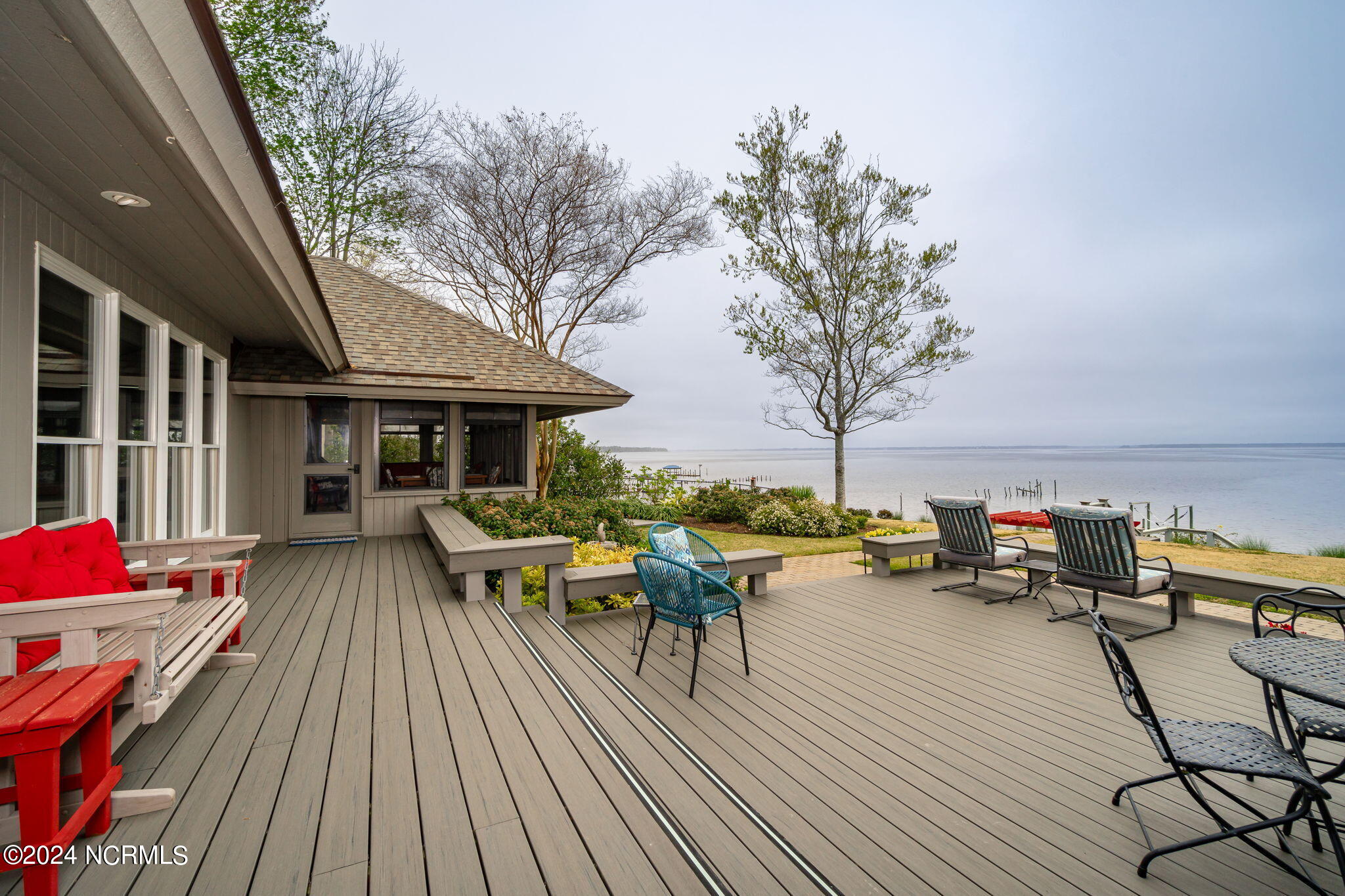232 Drake Landing