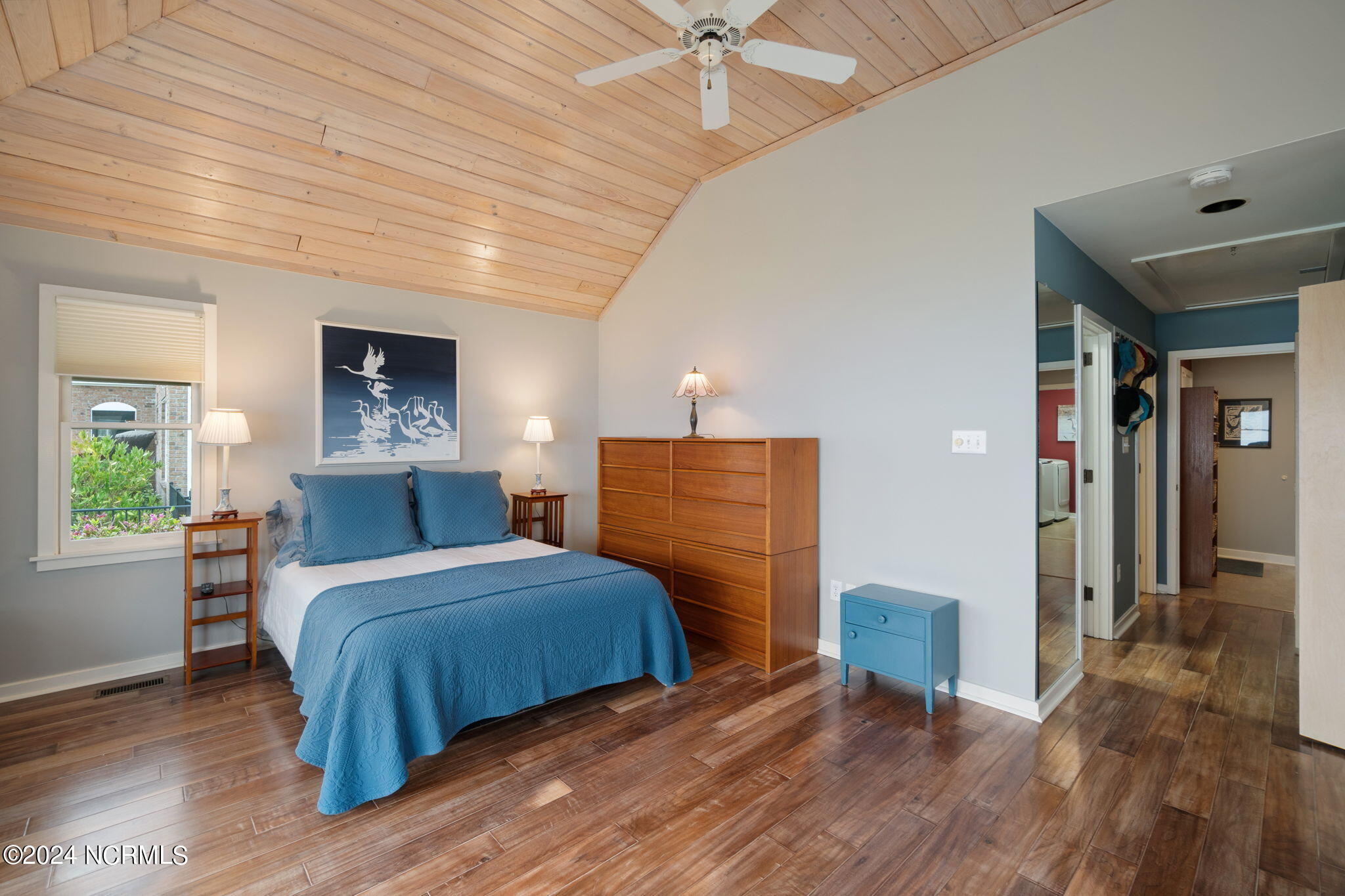 232 Drake Landing