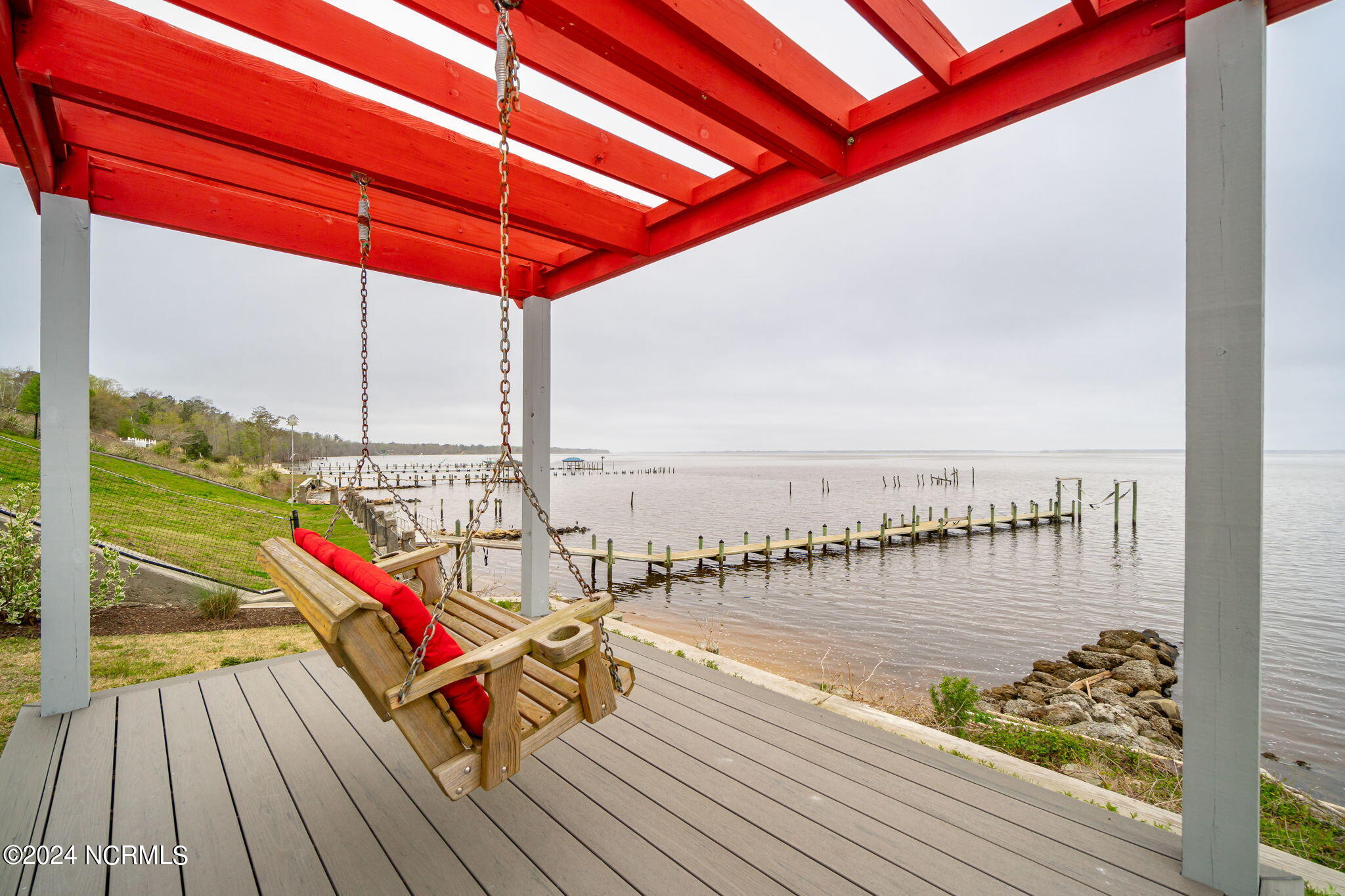 232 Drake Landing