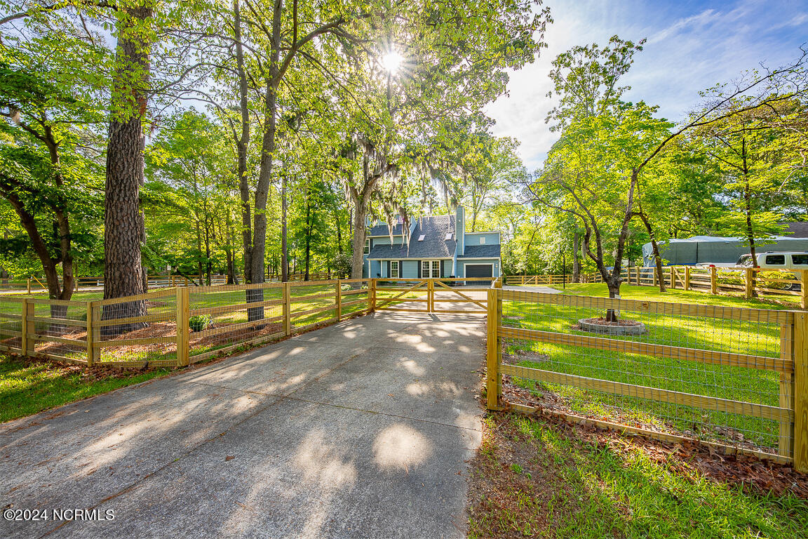 2401 Brices Creek Road