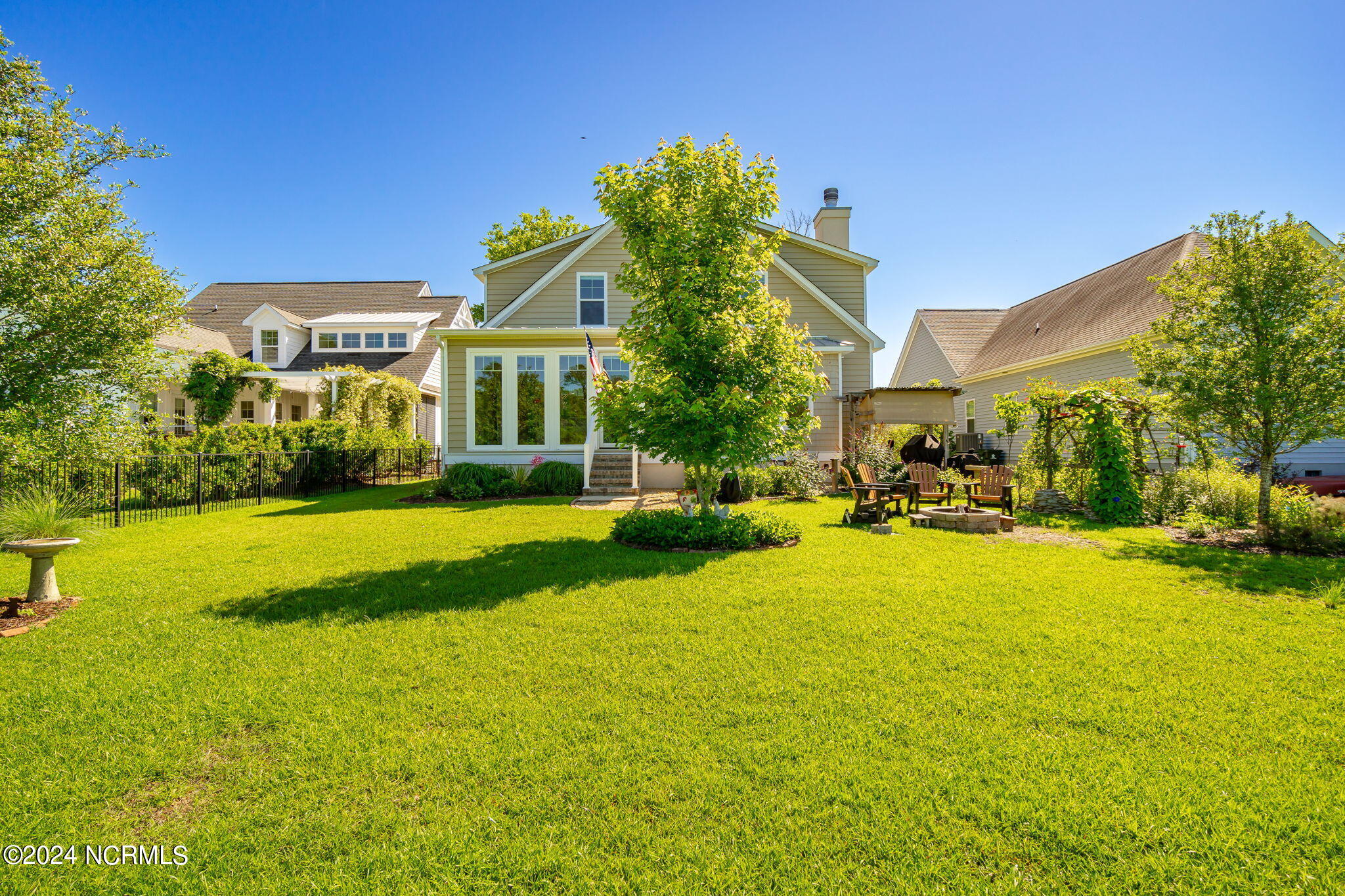 125 Shoreview Drive